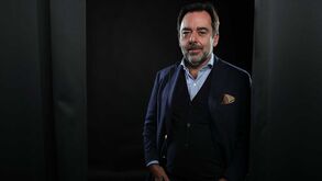 Carlos Freitas conta as memórias de 20 anos de carreira no Record Mais