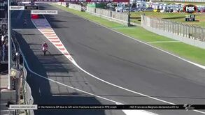 A brutal (e insólita) queda que tirou Bagnaia da última prova do MotoGP