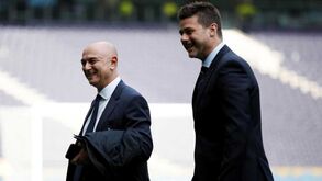 Saída de Pochettino do Tottenham: câmaras nos treinos e a Amazon foram a gota de água