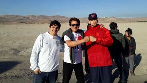 Adeptos do Flamengo e River Plate ficam retidos em... manifestação no Chile