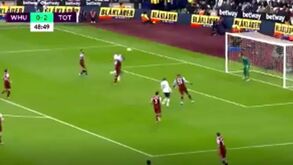 O adeus de Ricardinho à Seleção: jogo interrompido num minuto simbólico, adversários rendidos e um país agradecido ao Mágico