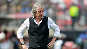 Jorge Jesus 'vingou' os descontos de Kelvin e Ivanovic