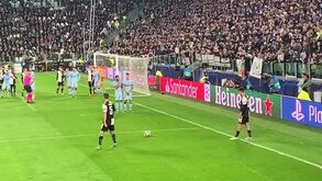 O golaço de Dybala que valeu a vitória à Juventus
