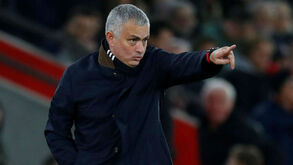 José Mourinho convida apanha-bolas para almoço do Tottenham