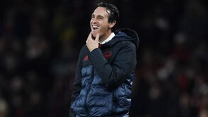 Neville: «Unai Emery deve estar feliz por deixar para trás um bando de jogadores vulgares»
