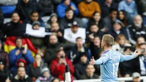 Fernando Alvim em Liverpool a apoiar o Benfica: «Vamos sufocá-los!»