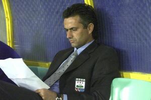 A Carreira De Jose Mourinho Os Clubes E Os Titulos Fotogalerias Jornal Record
