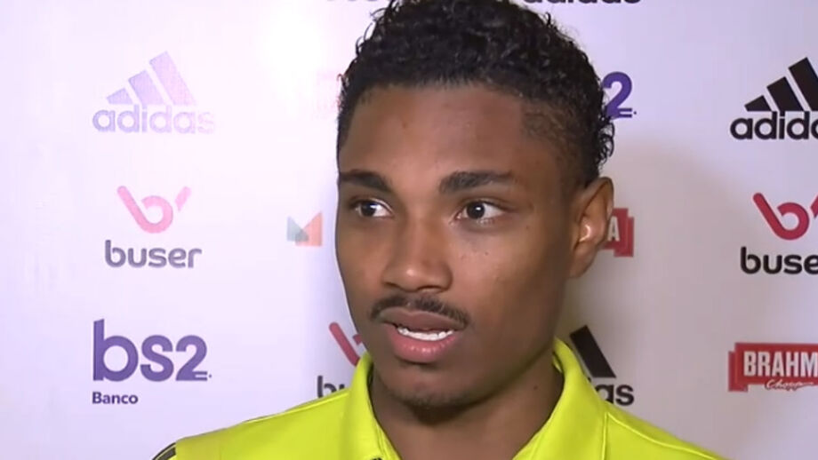 Avançado elogia relação do técnico português com os jogadores do Flamengo