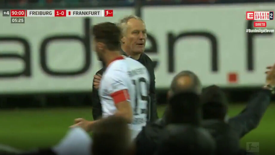 Defesa do Eintracht Frankfurt não controlou as emoções na derrota com o Friburgo