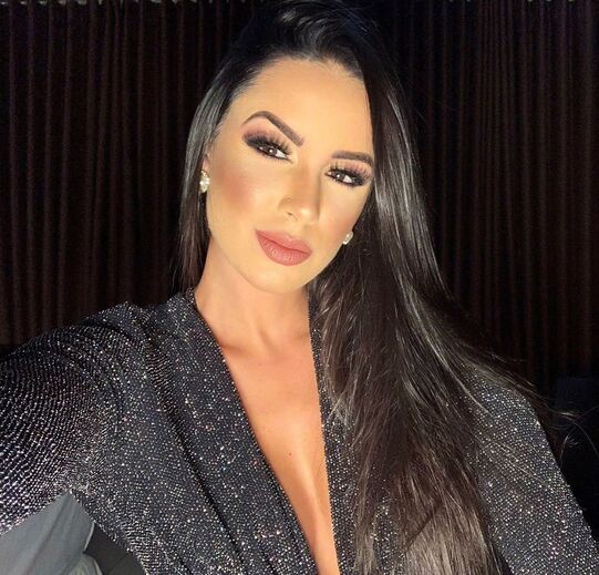 Nathália Félix dá uma ajuda preciosa a Douglas Costa e à Juventus