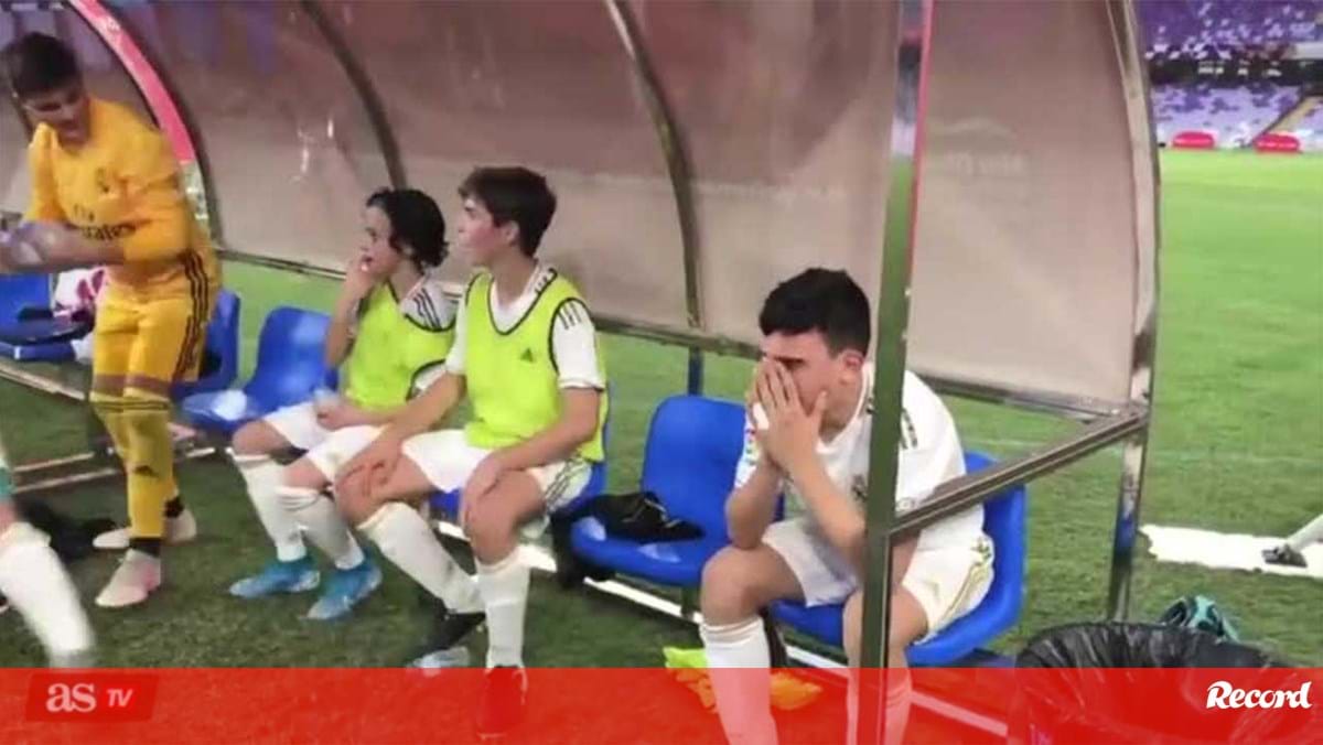 FILHO DE EX JOGADOR DO SPORTING FICOU EM LÁGRIMAS POR 'CULPA' DE