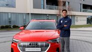 Varane escolheu um Audi e- tron 55 quattro, avaliado em 83.670 mil euros.