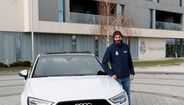 Benzema escolheu um RS 3 Sportback TFSI quattro S tronic, avaliado em 67.310 mil euros.