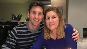 Mãe de Messi: «Pensámos que a quinta Bola de Ouro tinha sido a última»