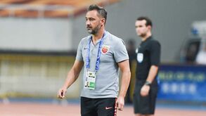 Vítor Pereira ganha força