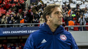 Pedro Martins é o treinador com mais vitórias europeias na história do Olympiacos 
