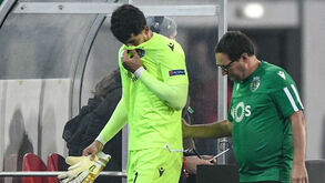 Renan Ribeiro viu vermelho direto e deixou leões ainda mais em desvantagem