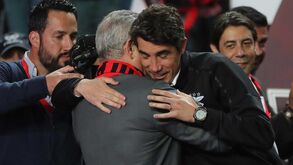 Lage lembra salário na equipa B: «Só uma pessoa como Vieira me daria aquele contrato»