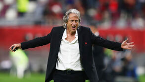 Jorge Jesus revela palavras decisivas ao intervalo: «Eu conheço-os, vão desconcentrar-se»