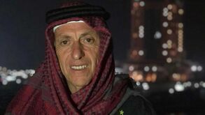 Jorge Jesus publica foto com turbante: «Curtindo um pouco da cultura e das luzes de Doha»
