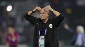 Jesualdo Ferreira vai assumir comando técnico do Santos