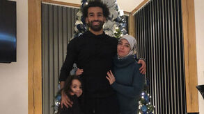 Mo Salah partilha foto junto a árvore de Natal e a reação não foi a esperada