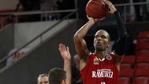 Jogar entre as festas