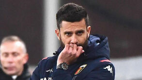 Thiago Motta despedido do Génova dois meses após a chegada