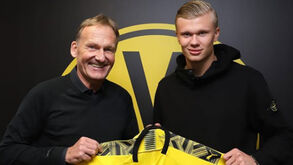 Dortmund 'finta' grandes europeus e assina com Haaland, o puto maravilha do Salzburgo