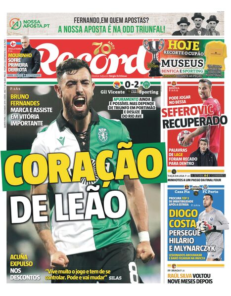 Descarregar capa em PDF de alta resolução