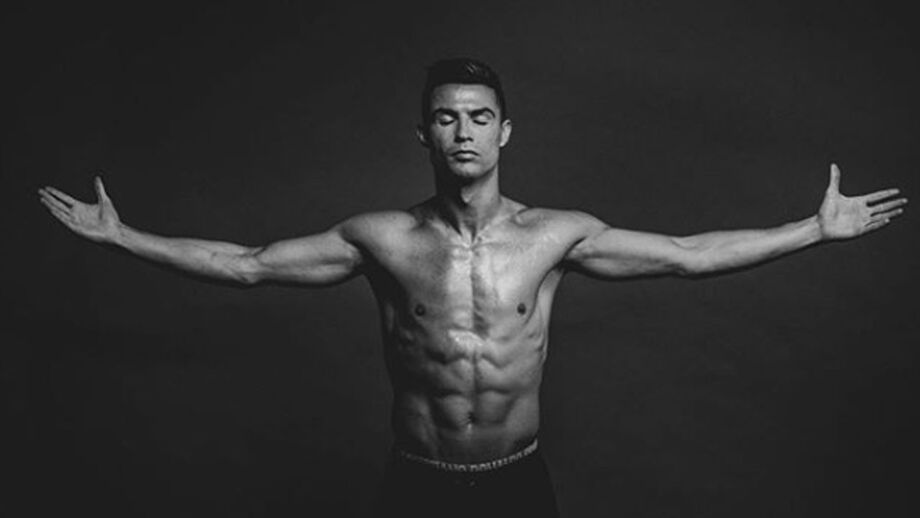 Ronaldo leva fãs ao delírio com fotografia
