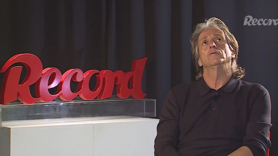 Técnico elogia trabalho de Bruno Lage