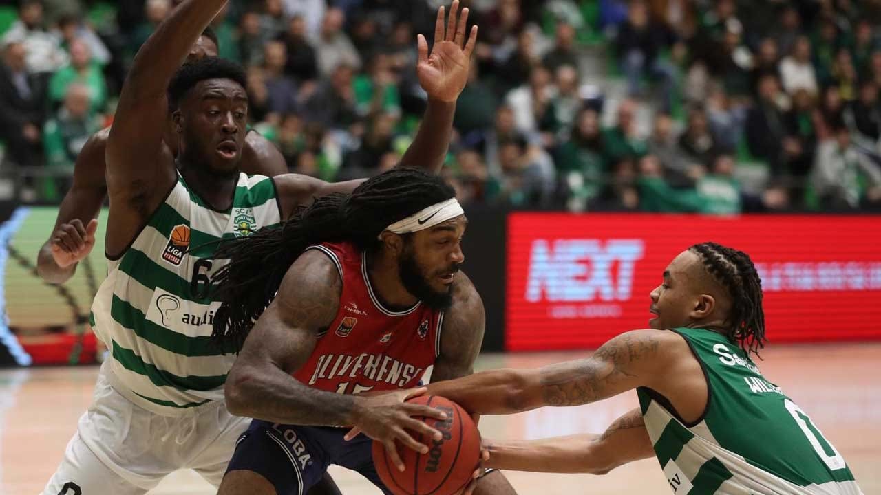 Basquetebol: Oliveirense bate Benfica e é bicampeã nacional