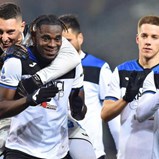Atalanta 'cilindra' Torino por 7-0 e iguala Roma de Paulo Fonseca no 4.º lugar da Serie A