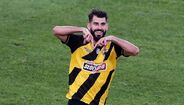 Nélson Oliveira - Avançado português do AEK tem sido apontado ao Wolverhampton de Nuno Espírito Santo. A confirmar-se a transferência, o ex-Benfica iria aumentar o contingente português no emblema da Premier League.