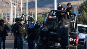 Jogo de futebol entre cartéis de droga em prisão acaba com 16 mortos 