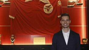 Weigl revela o número no Benfica e fala do 'truque' para aprender português mais depressa