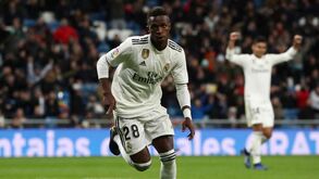 Vinícius revela 'aviso' de Marcelo: «Aqui um dia és o Pelé, no outro não jogas nada»