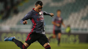 Sevilha de Lopetegui entra na corrida por Raul de Tomas