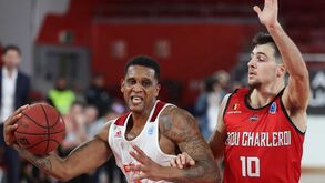 Benfica vence em casa o Barreirense