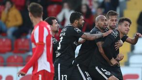 A crónica do Aves-Santa Clara, 0-1: defesas mostram como se faz golo
