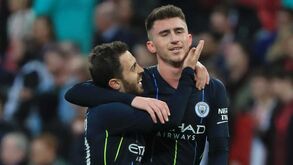 'Bomba' de Bernardo Silva no dérbi deixa adeptos do City em delírio