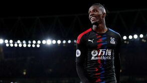 Pini Zahavi pretende levar Zaha para o Tottenham de José Mourinho