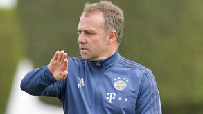 Treinador do Bayern Munique pede reforços em janeiro para colmatar lesões