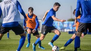 Vítor Ferreira com via aberta