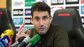 Júlio Velázquez diz que Silas aceitou adiar jogo para março