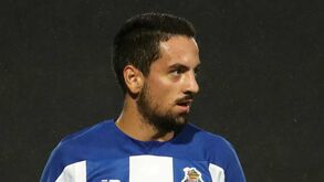 Portimonense confirma três reforços e duração do vínculo de Bruno Costa chama a atenção