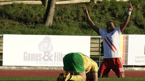 Wilson garantiu um ponto ao Vilafranquense começando e acabando em grande estilo