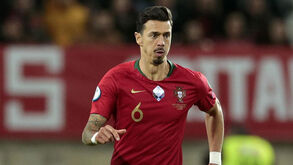 José Fonte não está nos planos do Sporting