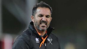 Carlos Pinto deixa comando técnico do Leixões
